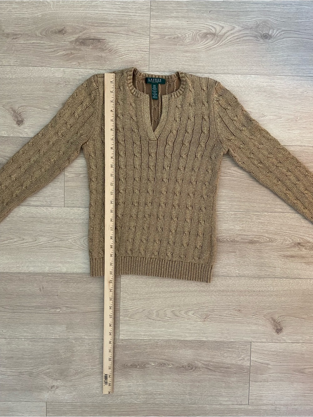 Lauren Ralph Lauren Women’s V-Neck Cable Knit Gold Sweater - PM - Picture 5 of 5